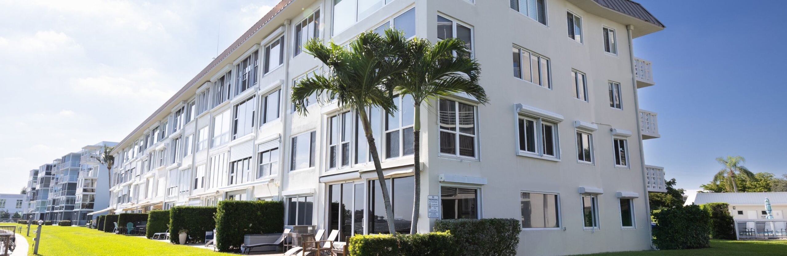 Landings East Building Exterior